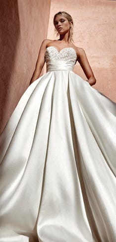 Vestidos de novia civil: sencillos y elegantes