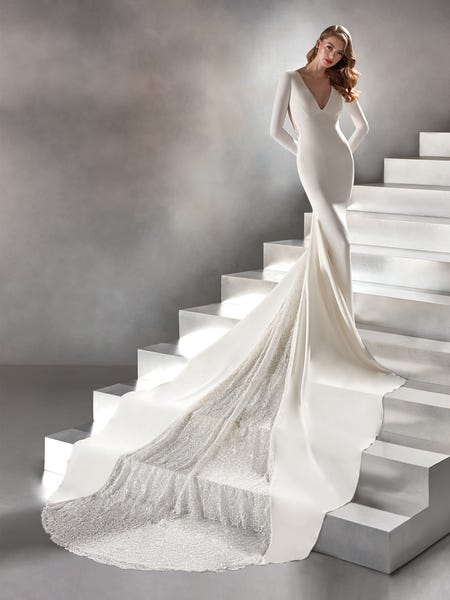 wedding-dress-modern-v-neck-long-sleeves-mermaid