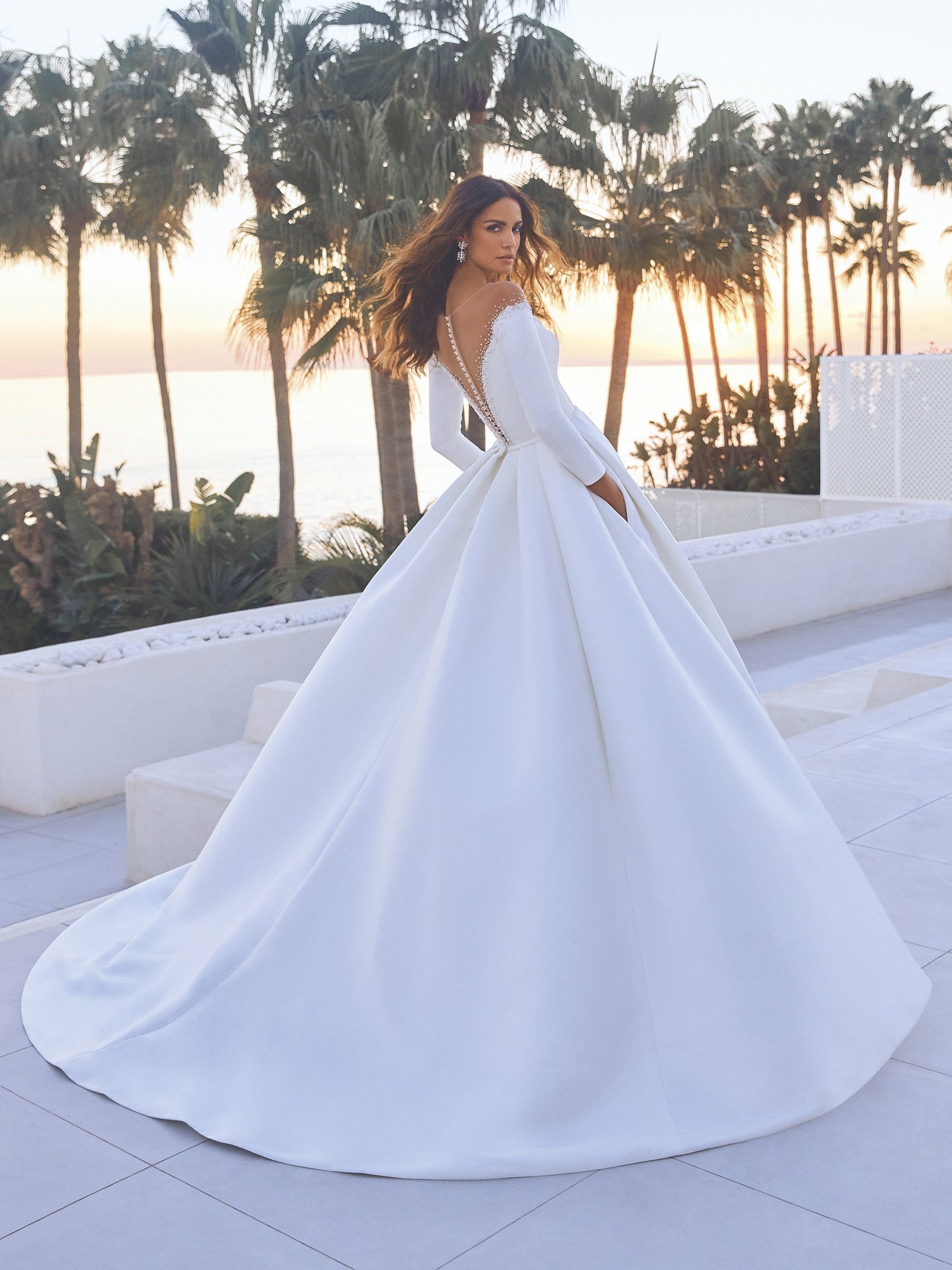 MASAZIR, Mermaid wedding dress with sweetheart neckline