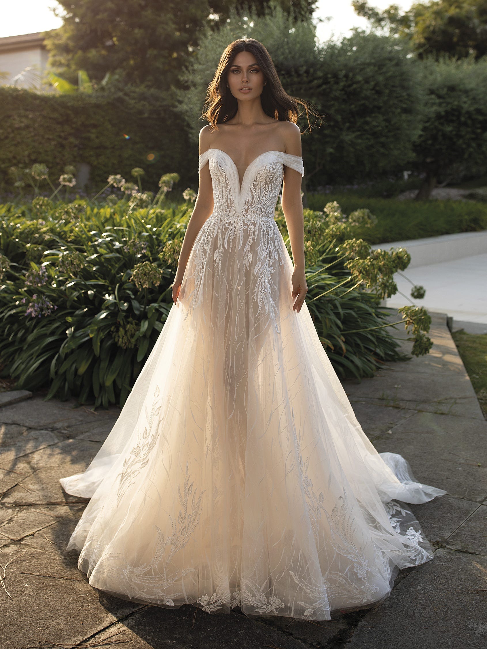 Grecian Style Wedding Dresses & Greek-Inspired Gown Ideas - Brit + Co