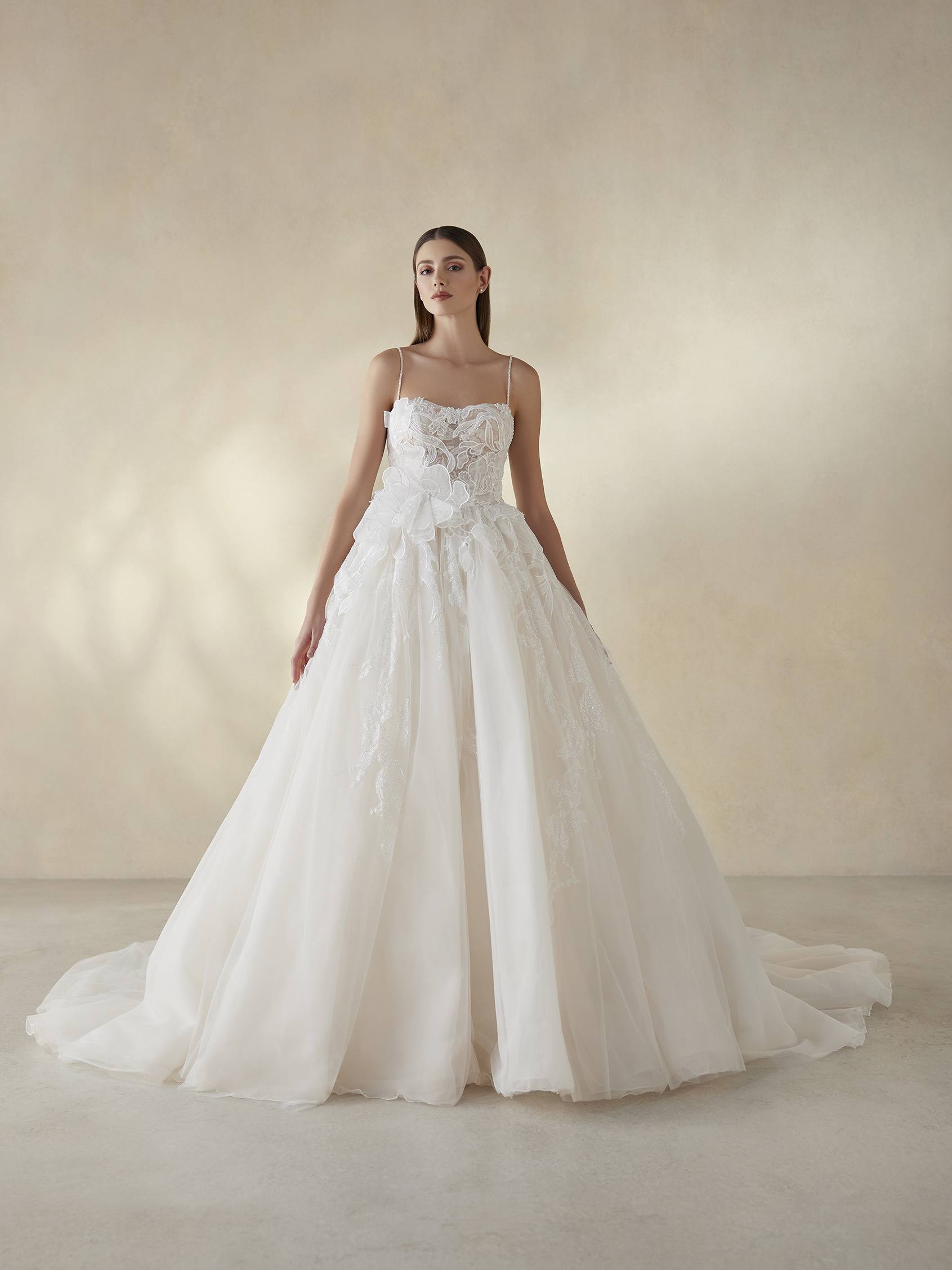 Buying A Wedding Gown For Your Body Shape: Pear | Paloma Blanca