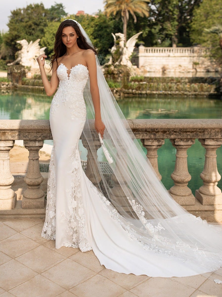Tulle Mermaid Sweetheart Lace Appliques Wedding Dress PW350  Promnova