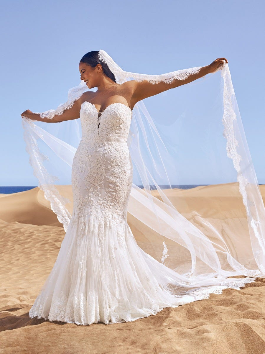 Boho Plus Size Wedding Dress with Lace and Tulle Off-the-Shoulder Sleeves