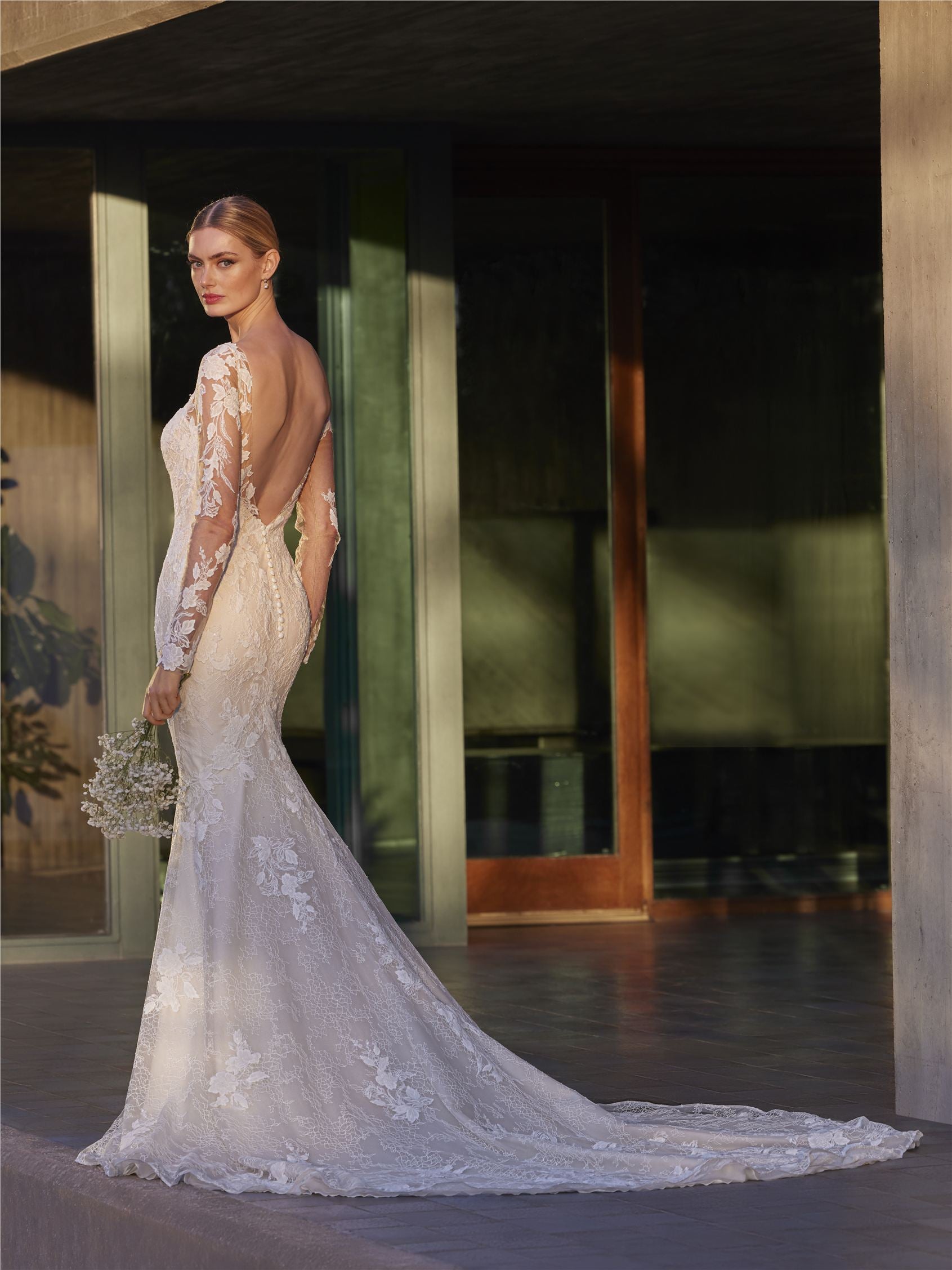 ILA Vestido de novia sirena con escote corazón Pronovias