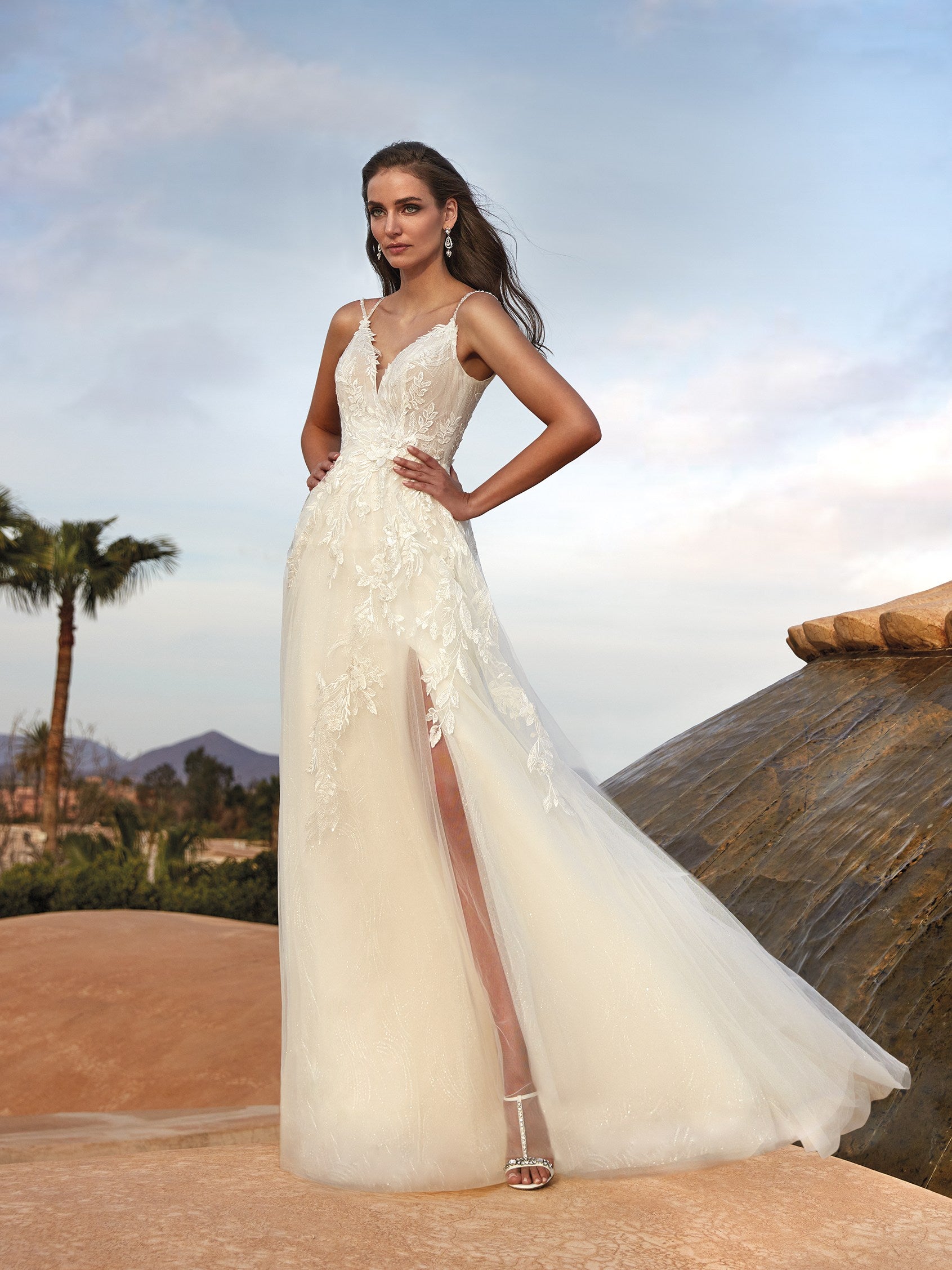 Wedding Dresses on Sale| Bridal Dresses on sale Toronto| Amanda Linas  Pronovias Fashion ILEAS Wedding Dresses & Bridal Boutique Toronto | Amanda  Linas