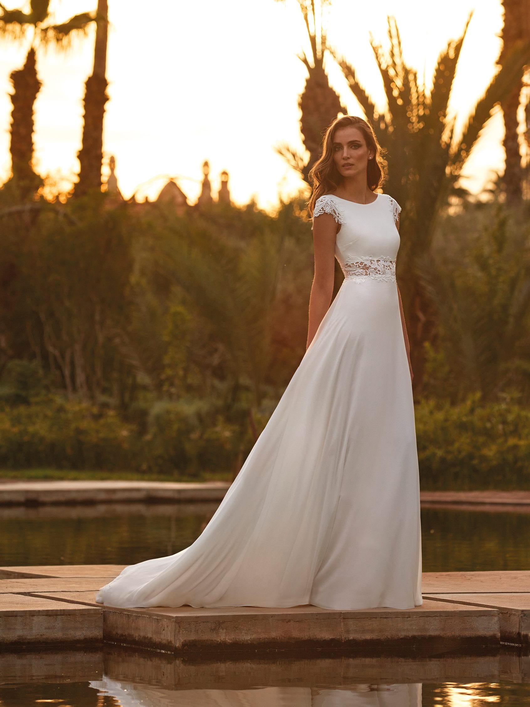 Off Shoulder Wedding Dress Bohemian Fashion Bridal Gowns Romantic Eleg –  TANYA BRIDAL