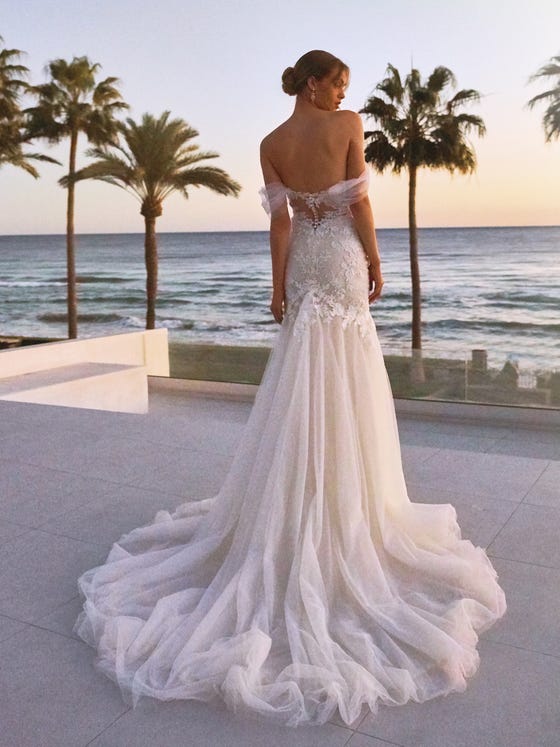 Backless Wedding Dresses