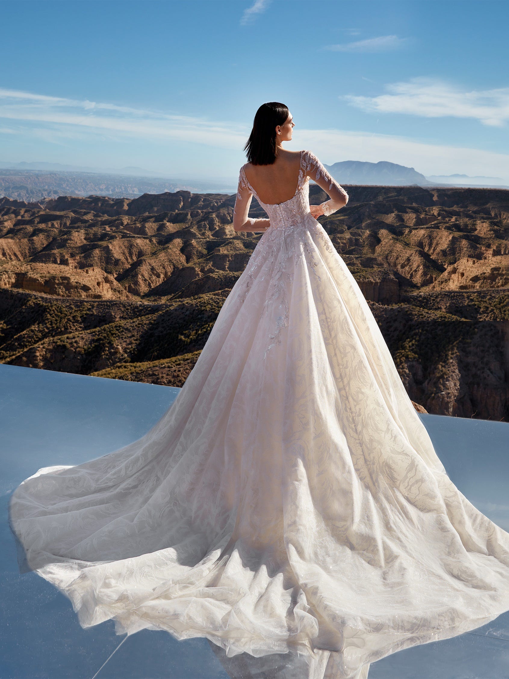 Top Ten Low Back Wedding Dresses From Casablanca Bridal / Blog / Casablanca  Bridal
