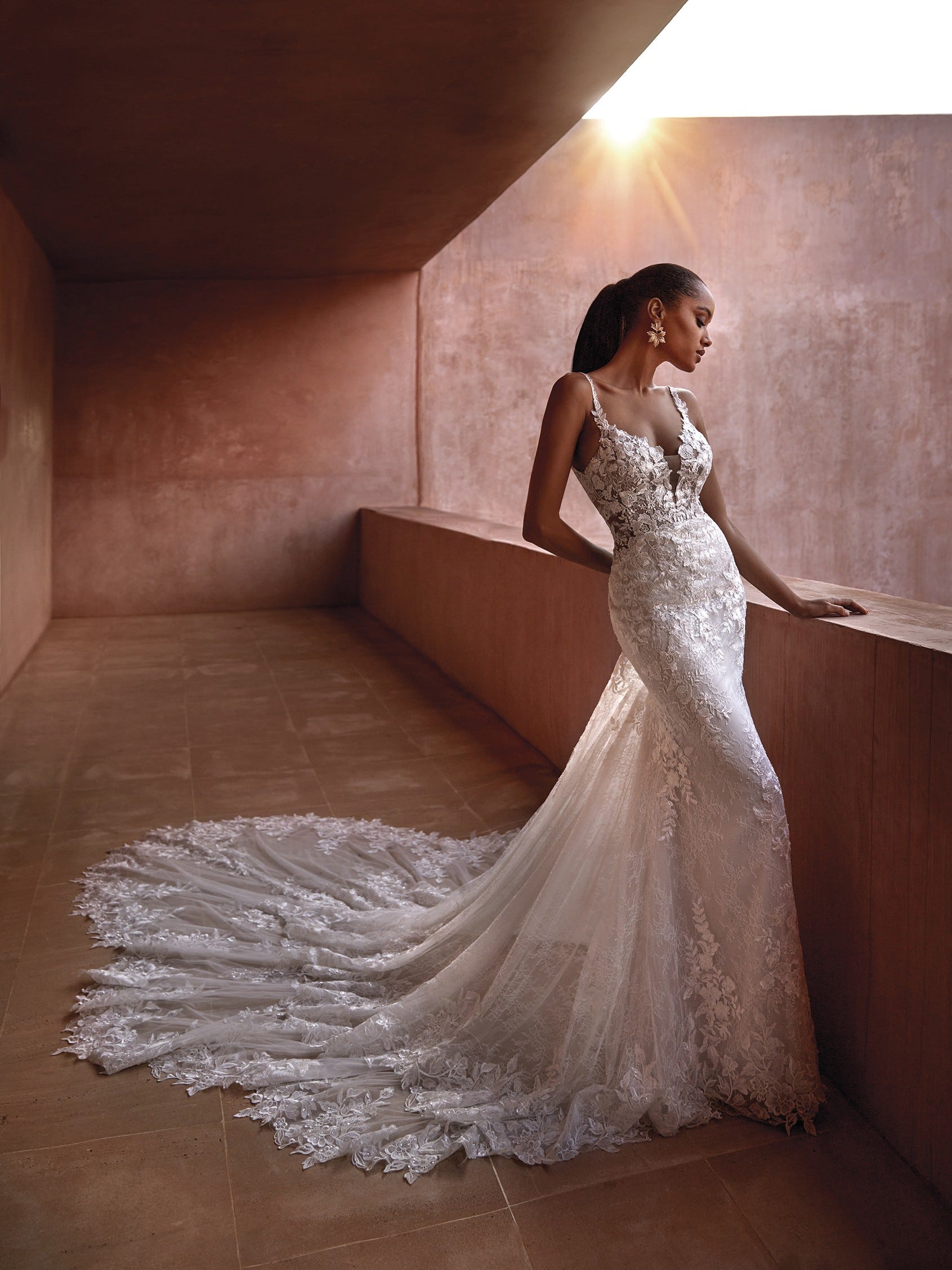 Lebanon Fishtail Wedding Dress – TC344 | Sentani Boutique