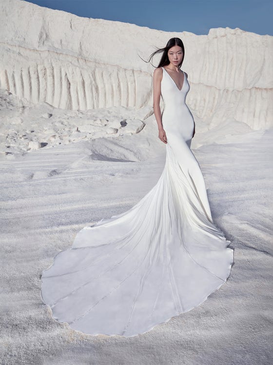 Wedding Dresses 2024: Unveil Your Bridal Look