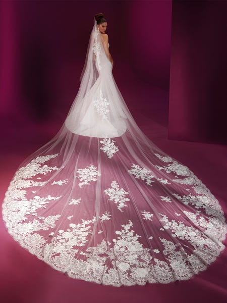 ETIENETTE | Mermaid wedding dress, high neck | Atelier Pronovias