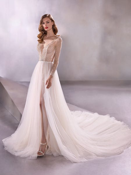 front evasé wedding dress v neck long sleeves embroidered tulle fabric wandering star