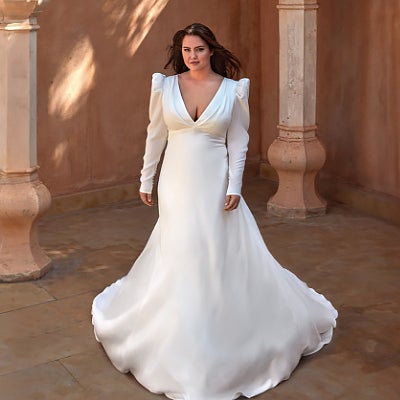 Wedding Dresses & Bridal Gowns